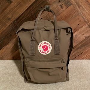 Fjallraven Kanken backpack 13”, Sand